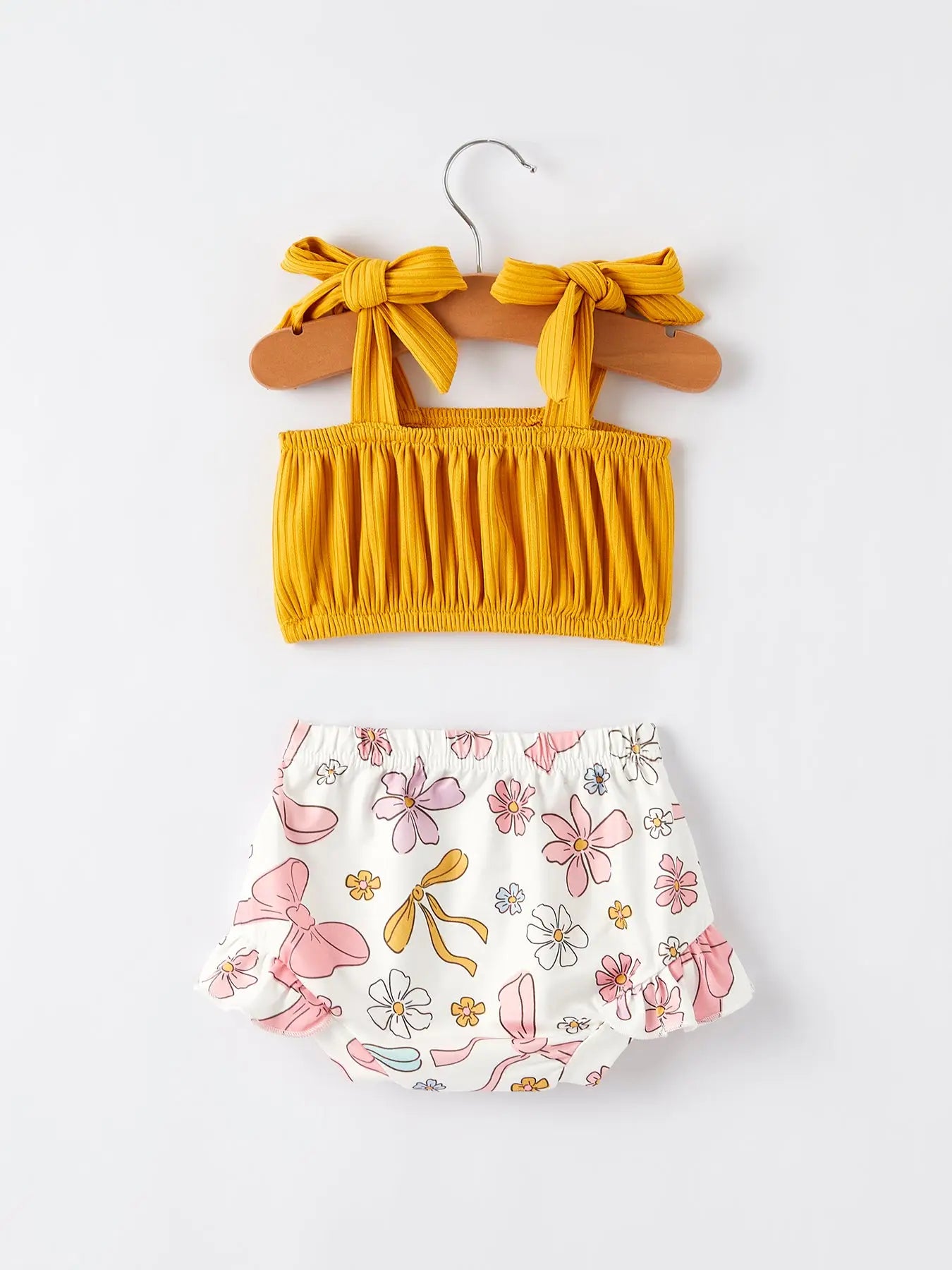 Multicolor Bow Print Suspender Romper Set